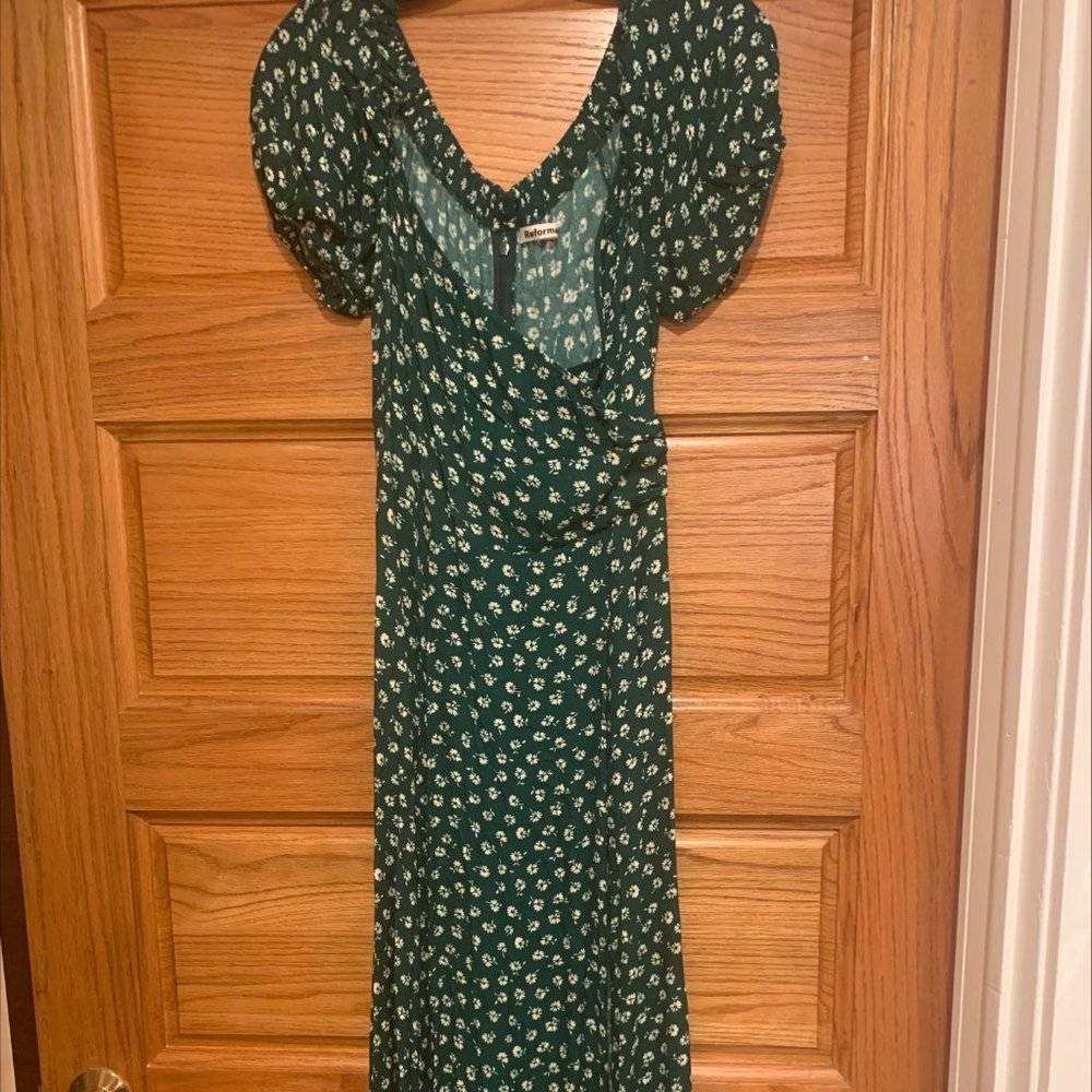 REFORMATION  Pearl Off The Shoulder Dress - Green - Size 6